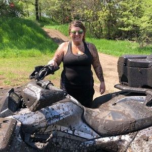 Meet your Posher, Aimee